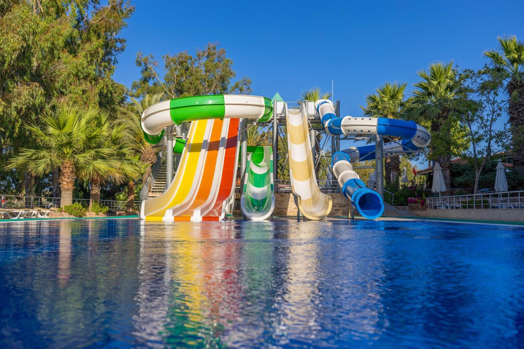 Halic Park Hotel Айвалык Экстерьер фото