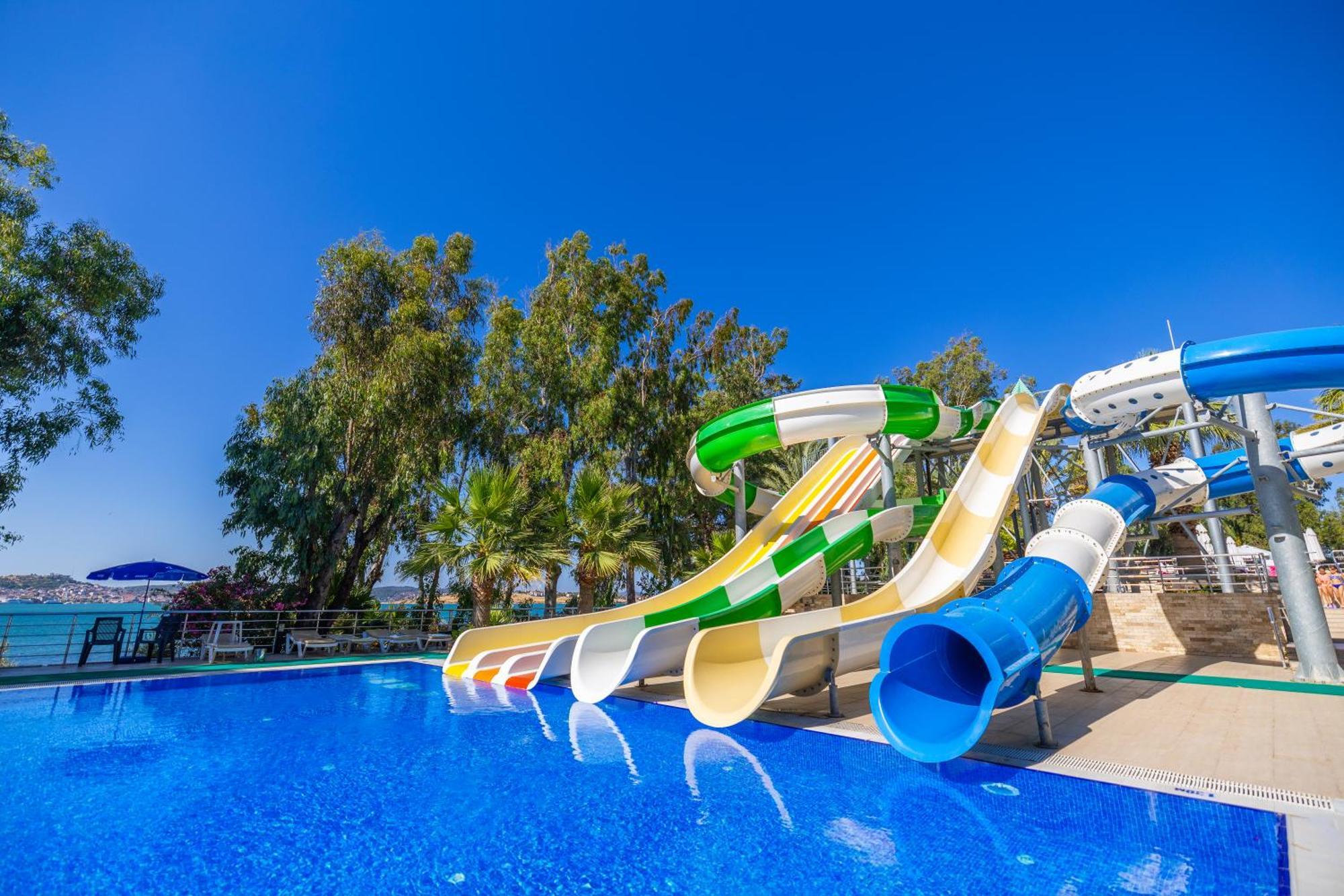 Halic Park Hotel Айвалык Экстерьер фото