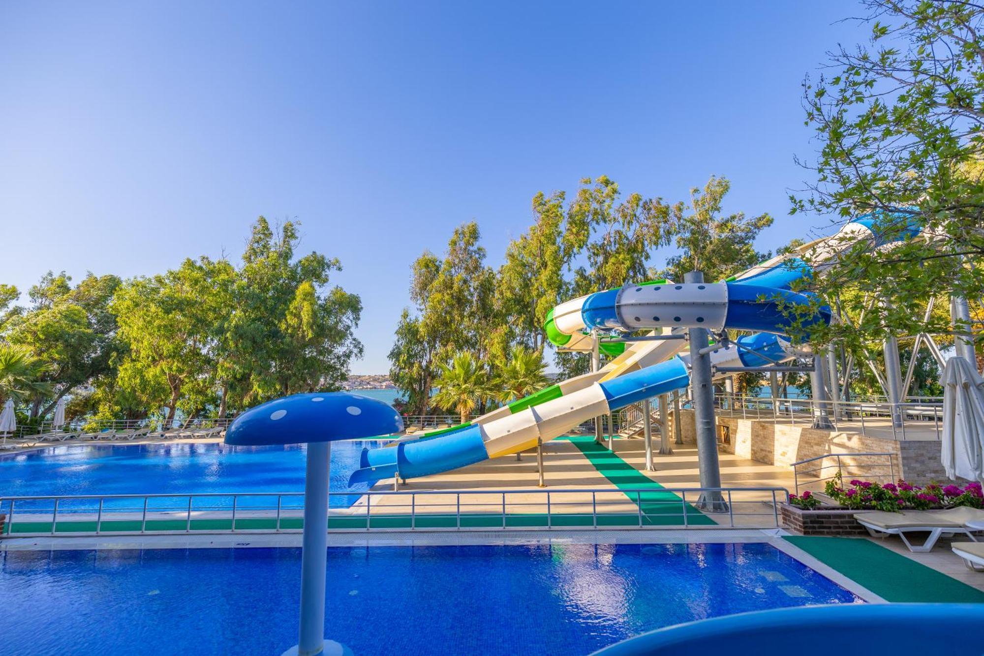Halic Park Hotel Айвалык Экстерьер фото