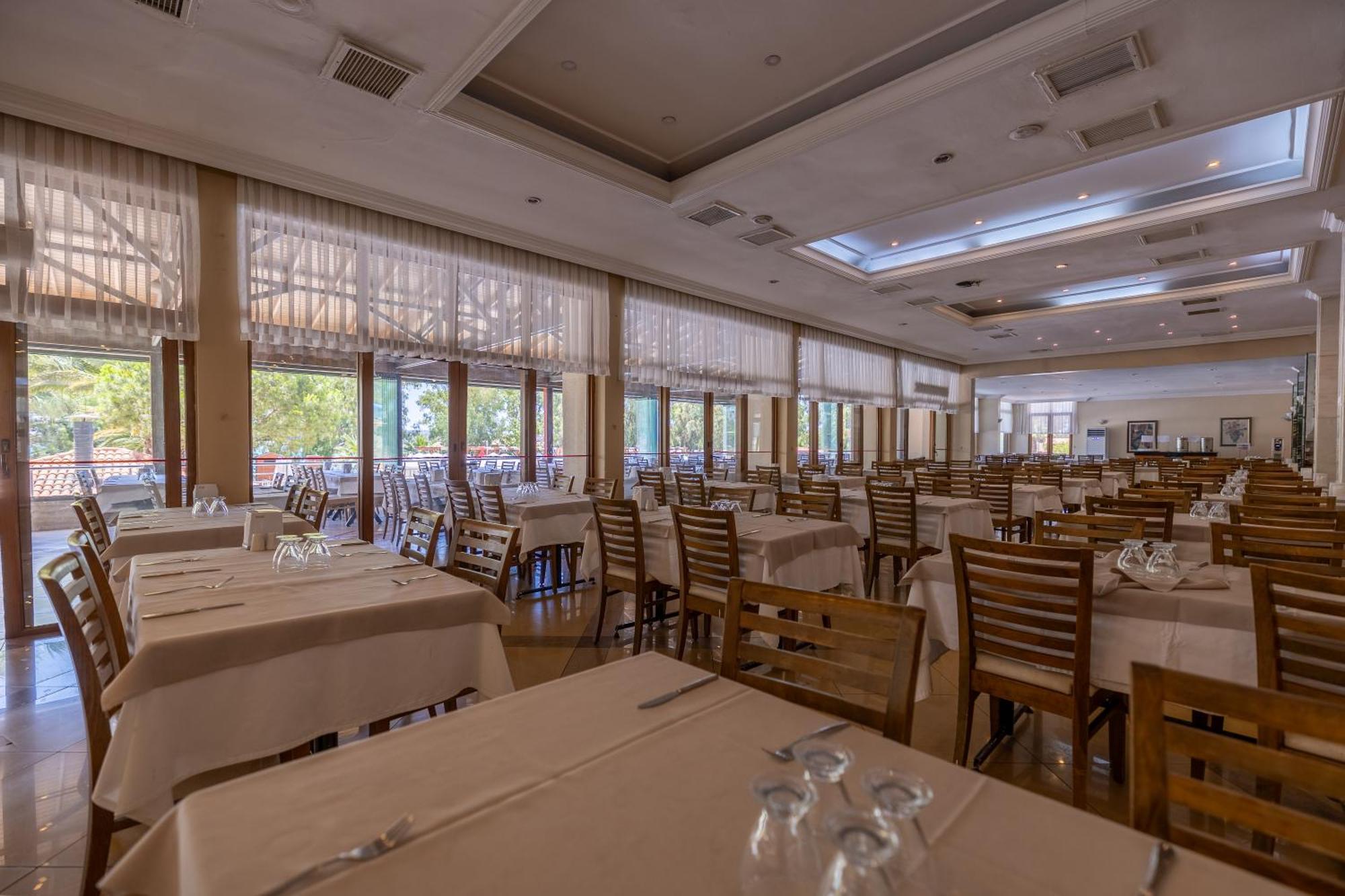 Halic Park Hotel Айвалык Экстерьер фото