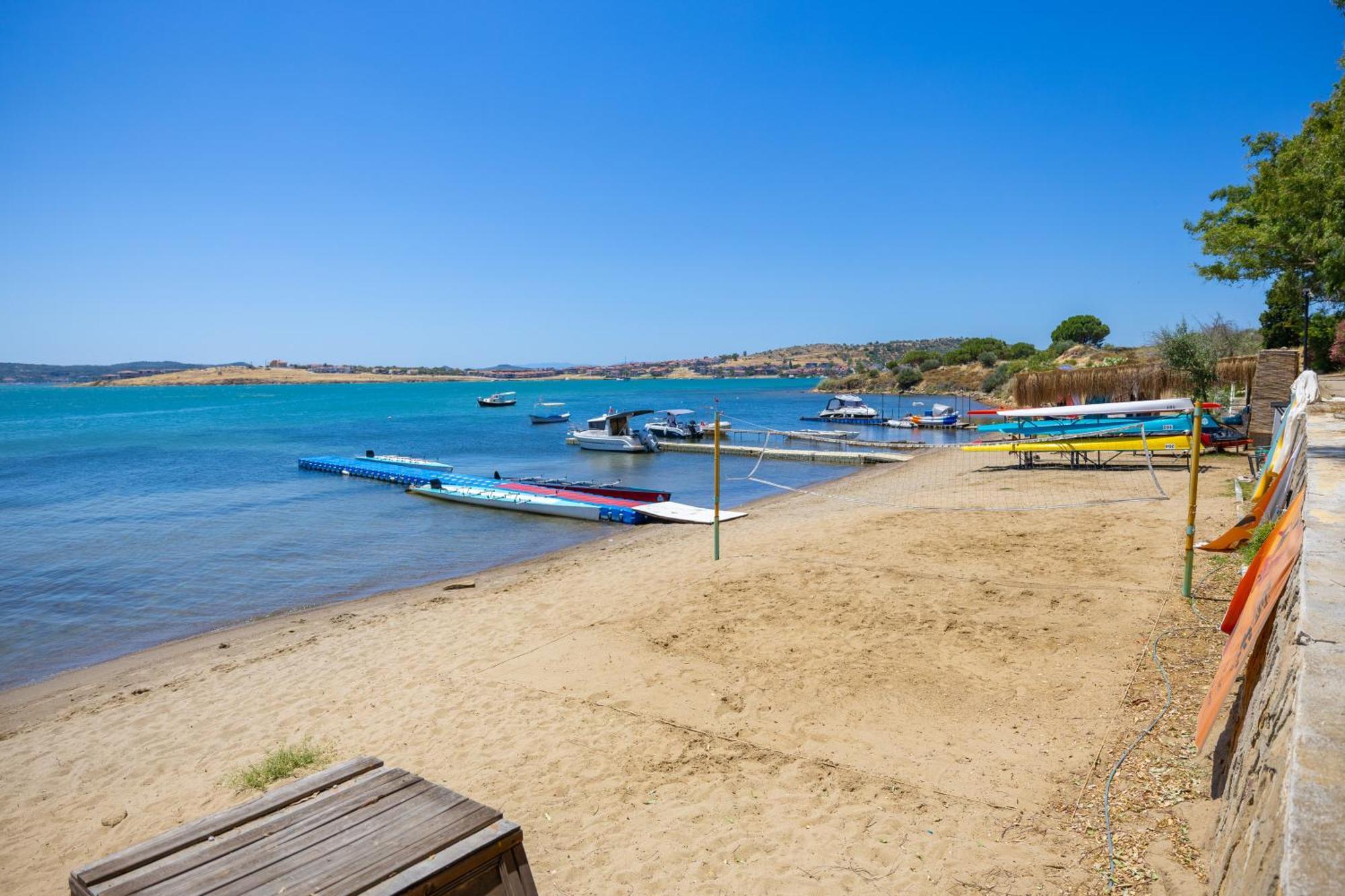 Halic Park Hotel Айвалык Экстерьер фото
