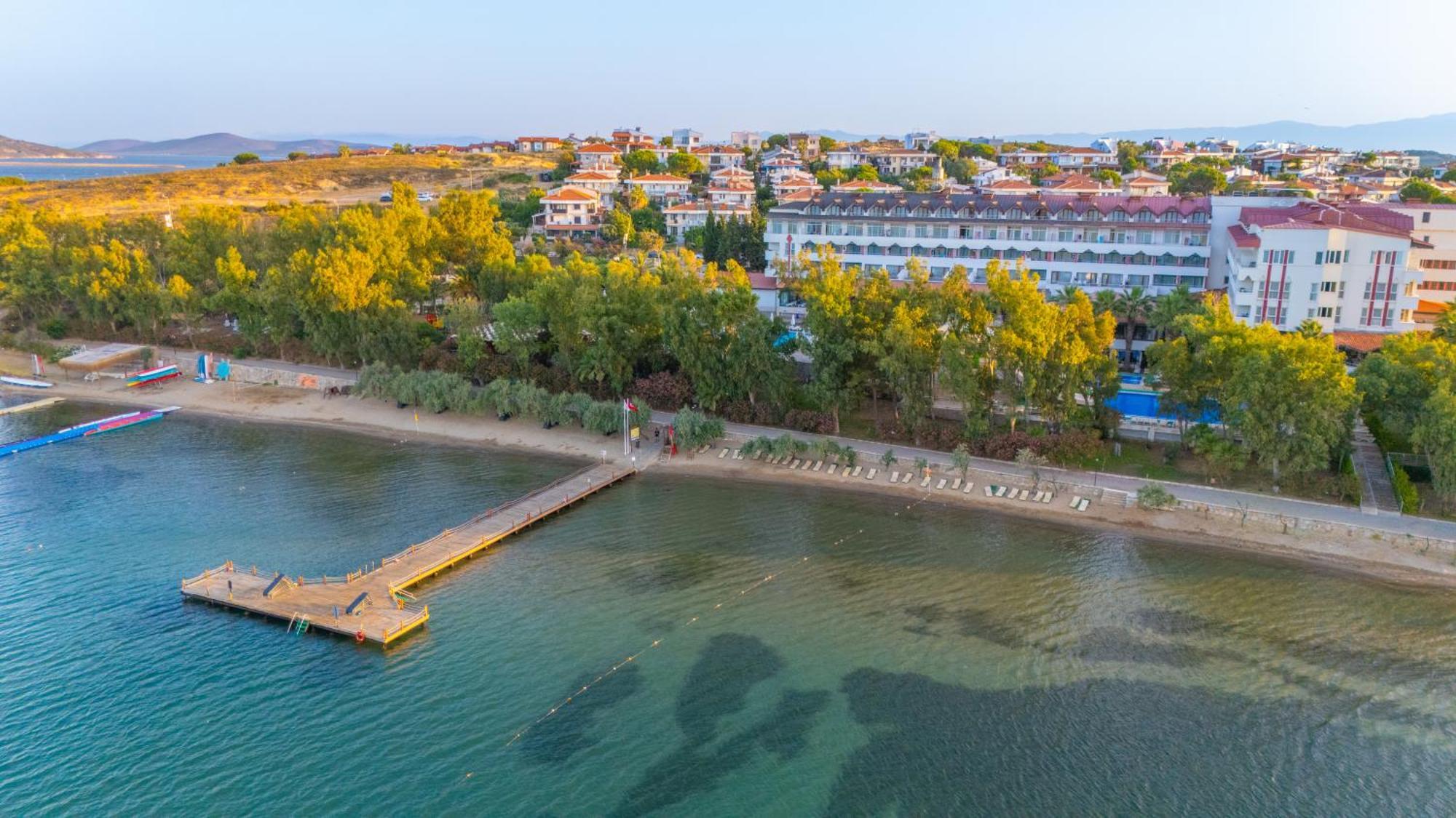 Halic Park Hotel Айвалык Экстерьер фото