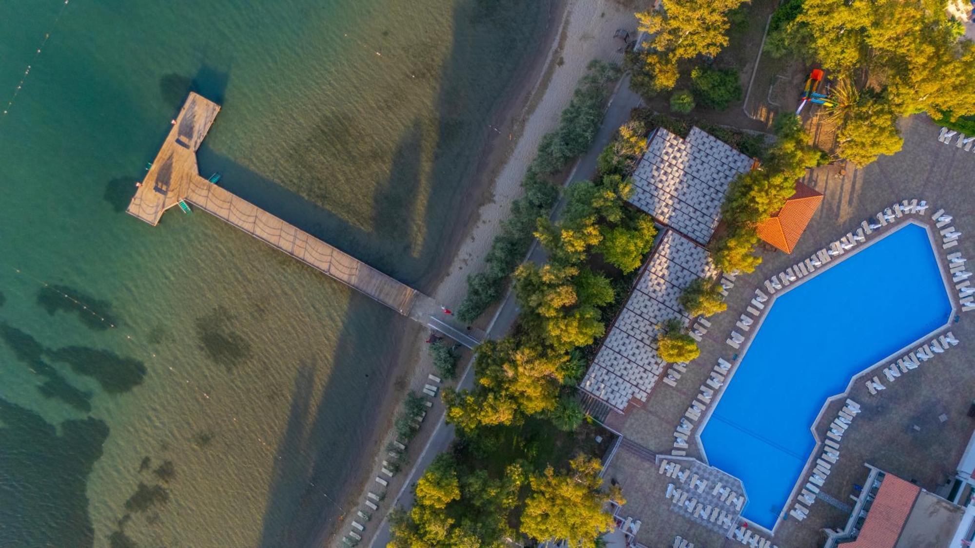 Halic Park Hotel Айвалык Экстерьер фото