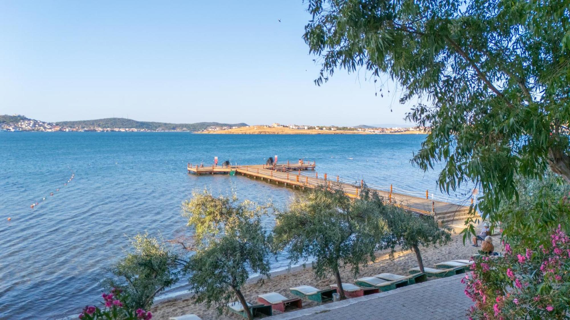 Halic Park Hotel Айвалык Экстерьер фото