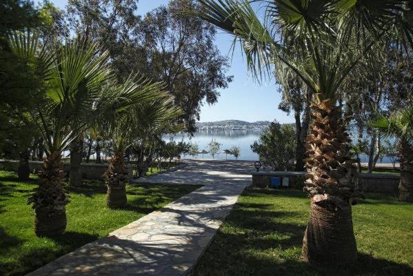 Halic Park Hotel Айвалык Экстерьер фото