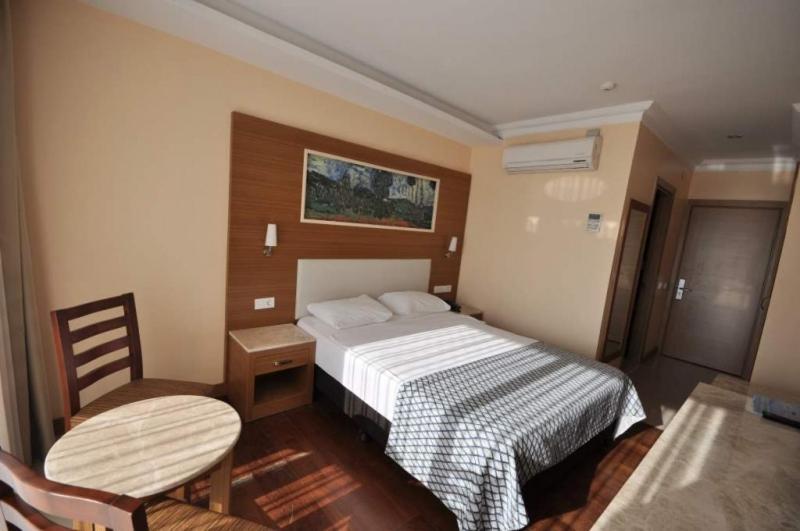 Halic Park Hotel Айвалык Экстерьер фото