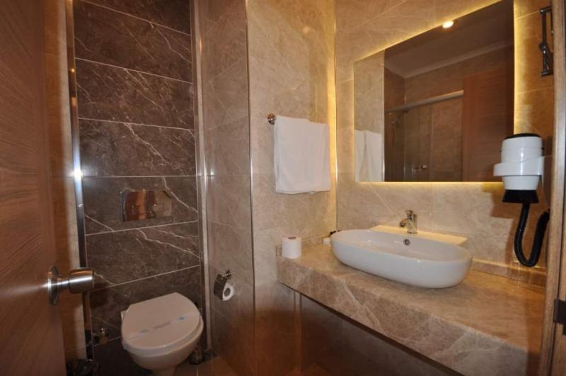 Halic Park Hotel Айвалык Экстерьер фото